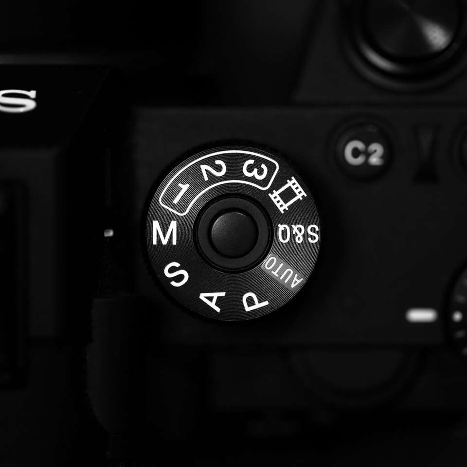camera dial in manual mode